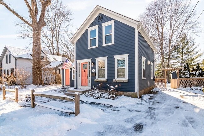 Building Photo - 40 Mechanic St