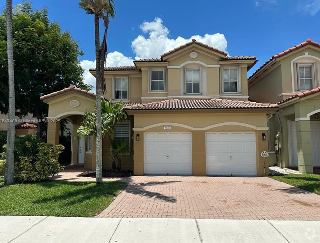 Building Photo - 7454 NW 112th Pl