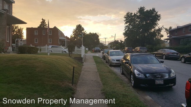 Foto del edificio - 1236 Pine Heights Ave
