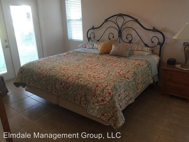 Building Photo - 2 br, 1 bath House - 3236 59th AVE,