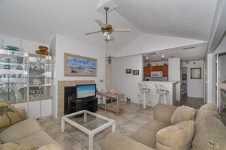 Building Photo - 884 Bay Breeze Wy