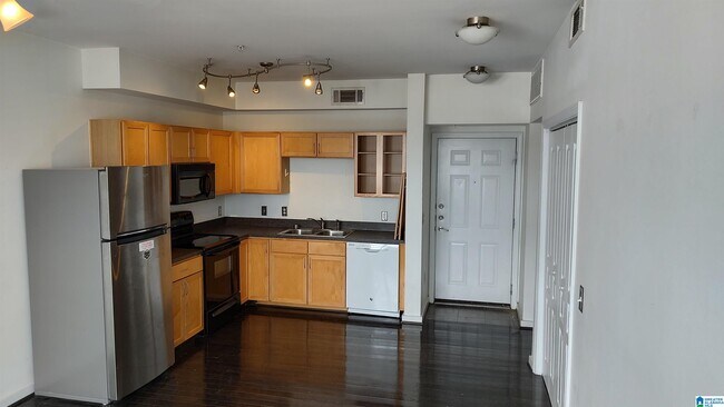 Foto del edificio - 2020 5th Ave S