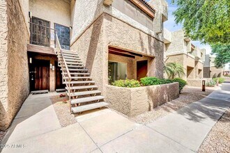 Building Photo - 4554 E Paradise Vlg Pkwy S