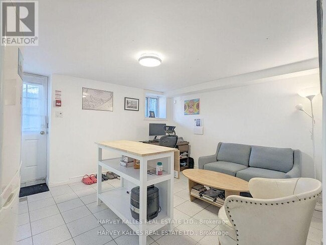 Photo du bâtiment - 107 Concord Ave