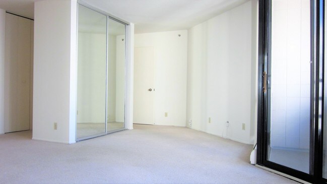 Foto del edificio - 900 Bush St