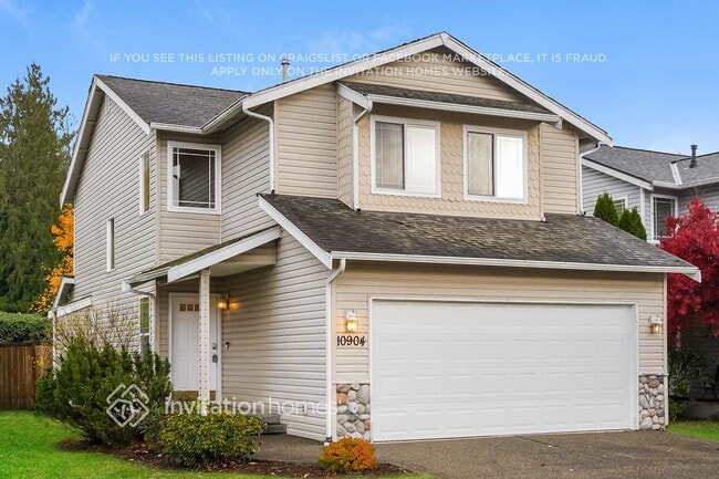 Building Photo - 10904 185th Ave E