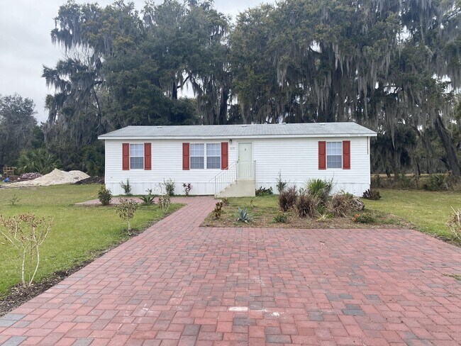 Building Photo - Live Oak Terrace-Lot 31