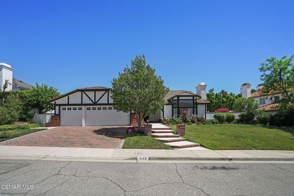 Primary Photo - 1142 Earlham Ct