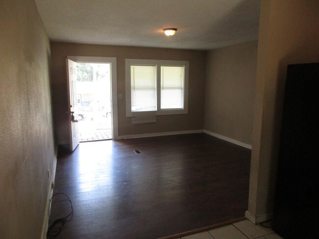 Foto del edificio - 1412 N Dawson St