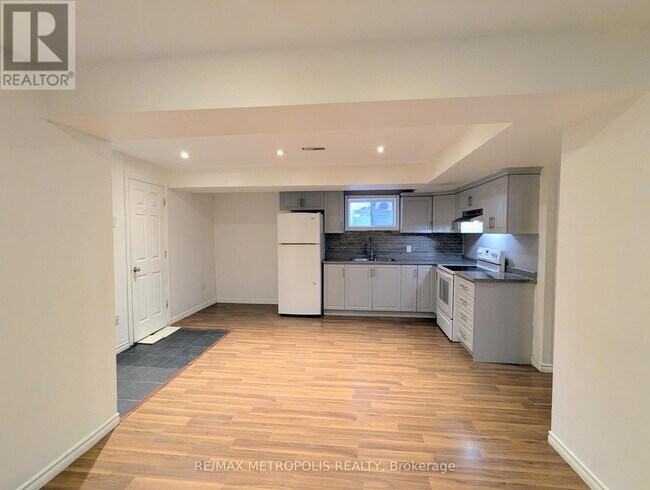 Photo du bâtiment - 40 Harper-Hill Dr