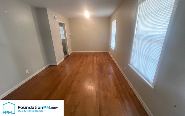 Foto del edificio - 5116 Ginger Cir