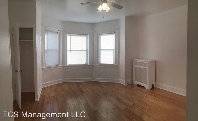 Foto del edificio - 4840 N Hutchinson St