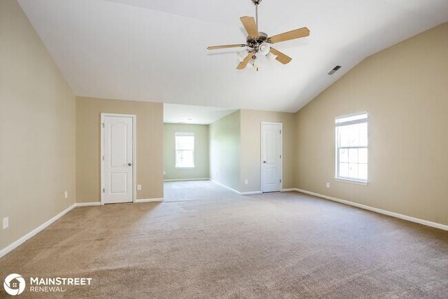 Foto del edificio - 15323 Edgewater Forest Ln, Charlotte, NC 2...
