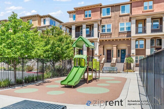 Foto del edificio - 3 br, 2 bath Condo - 5625 Pandorea Terrace...