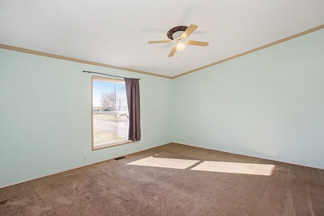 Building Photo - 3885 Luce Rd