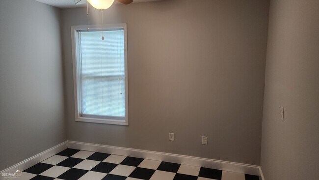 Foto del edificio - 7238 Ravenwood Ln