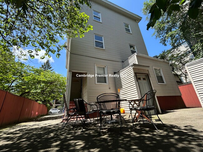 Foto del edificio - 420 Norfolk St