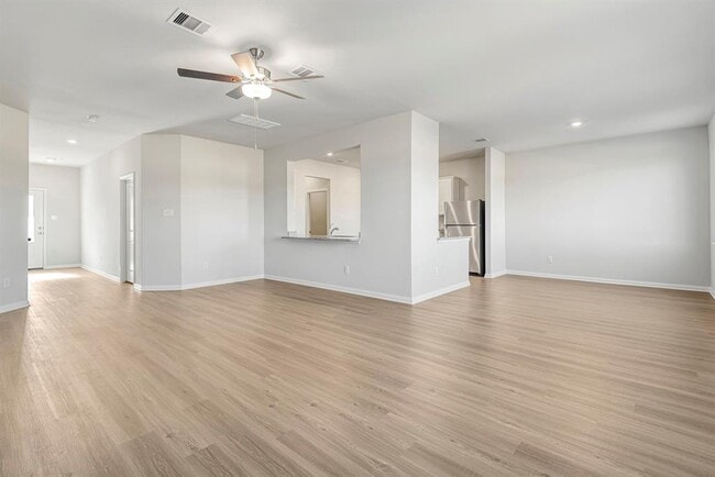 Building Photo - 8126 Sunberry Shadow Dr