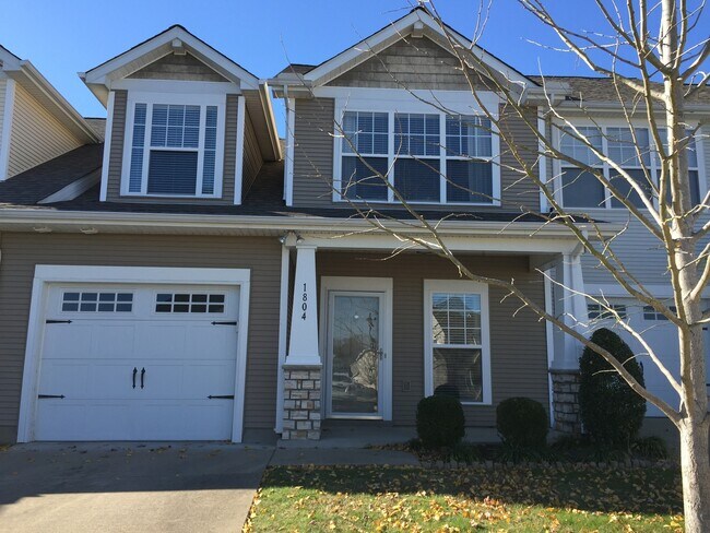 Foto del edificio - Percy Priest Townhouse