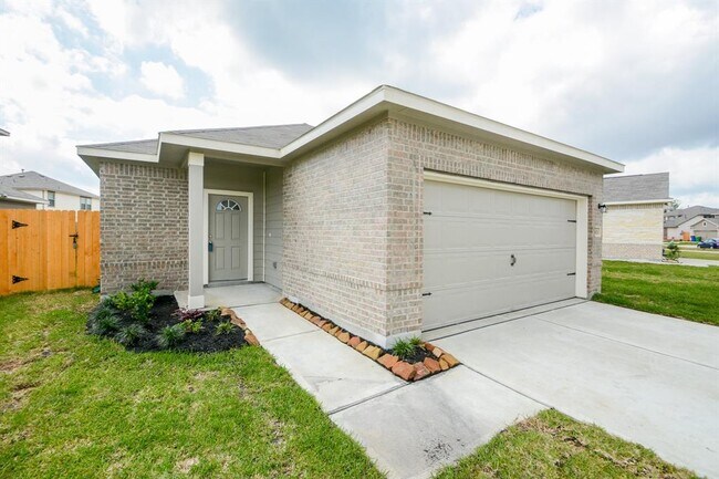 Building Photo - 14670 E Pine Heart Dr