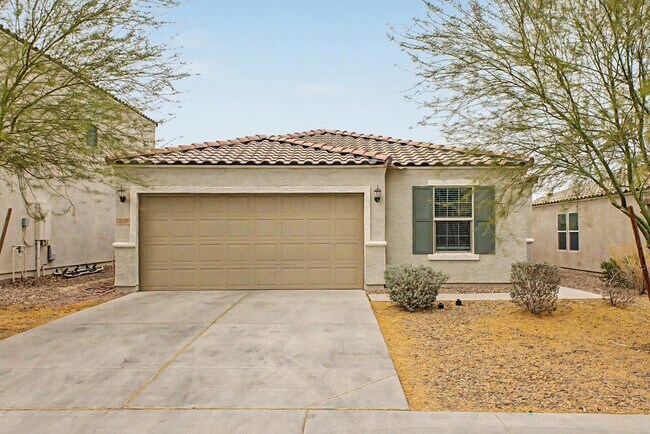 Foto del edificio - 12586 W Myrtle Ave