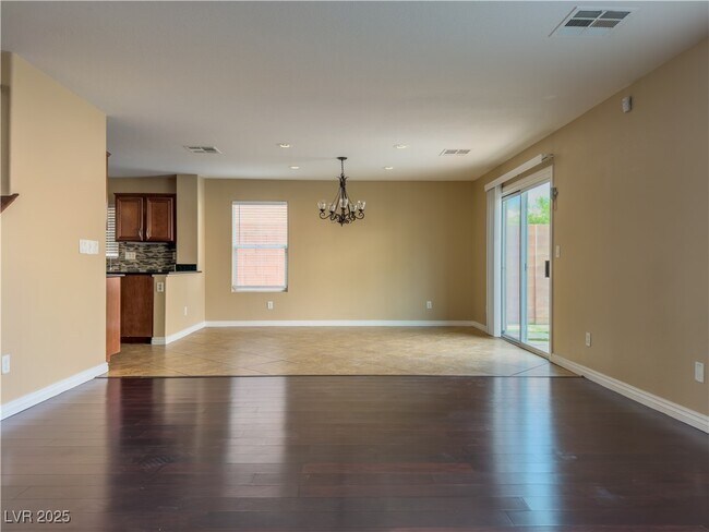 Foto del edificio - 3384 Jasmine Vine Ct