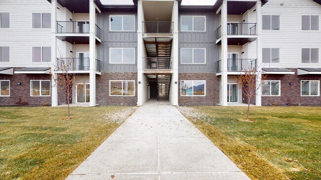 Foto del edificio - 1234 Sawmill Blvd