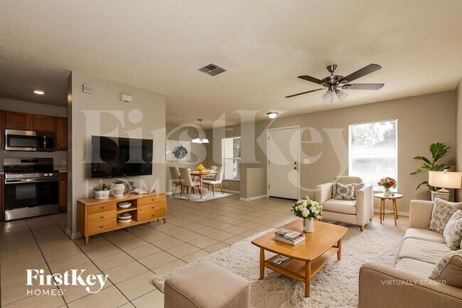 Foto del edificio - 1212 E 108th Ave