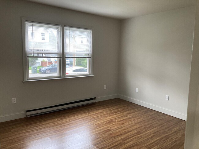 Foto del edificio - 120-1120 Nash Ln