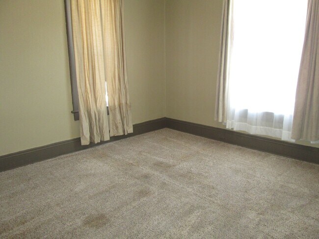 Foto del edificio - 208 S. 12th St.