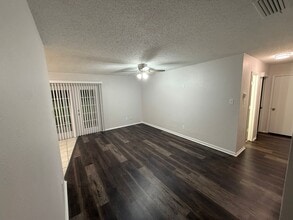 Building Photo - 1217 Neptune St