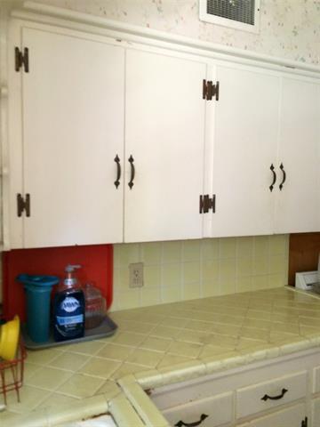 Foto del edificio - 6536 Ravendale Ln
