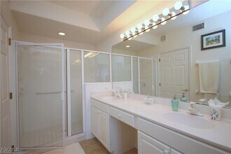 Building Photo - 11011 Mill Creek Way