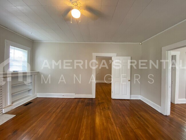 Foto del edificio - Home for Rent in Birmingham!!! Available t...