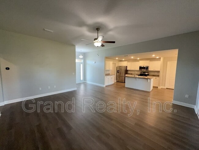 Foto del edificio - 6265 Charred Oak Ln