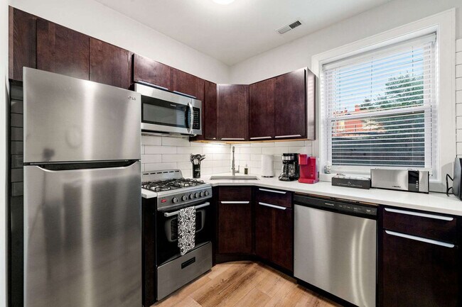 Foto del edificio - 2207 W 18th St