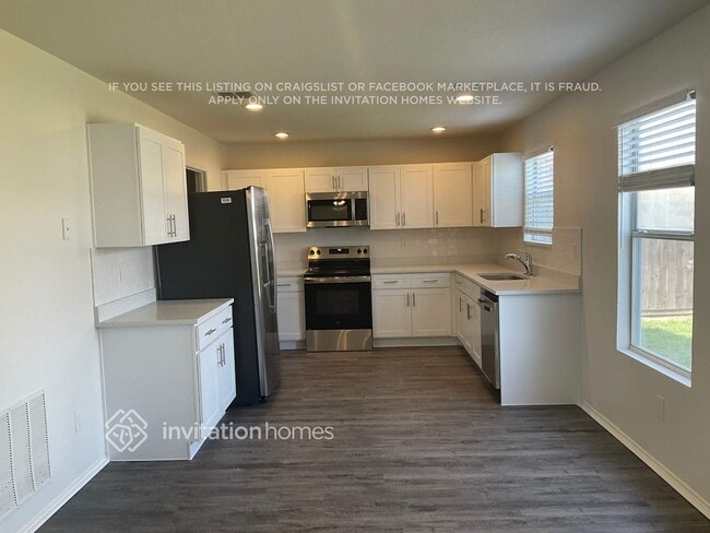 Building Photo - 2536 Brinlee Branch Ln