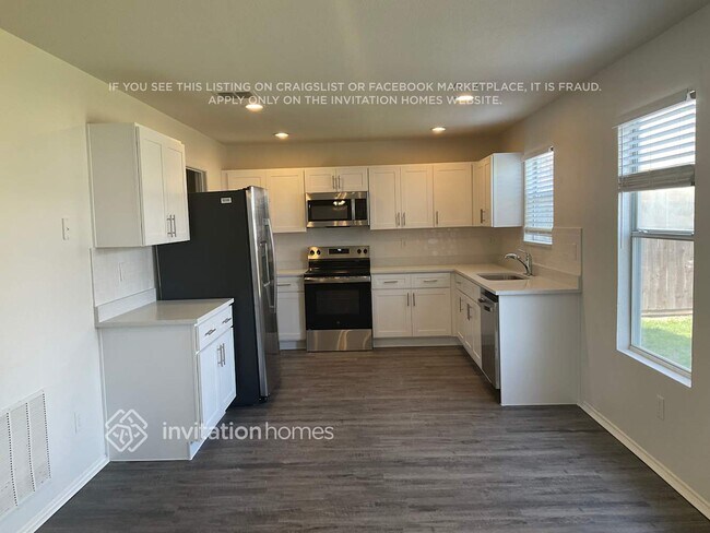 Foto del edificio - 2536 Brinlee Branch Ln