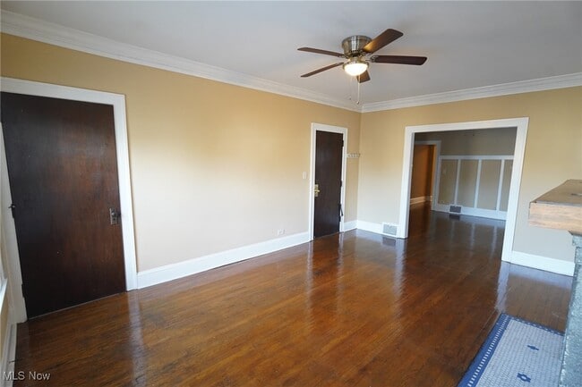 Foto del edificio - 1365 Phelps Ave