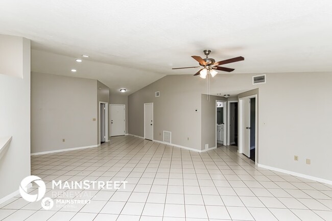 Building Photo - 645 Norse St NW