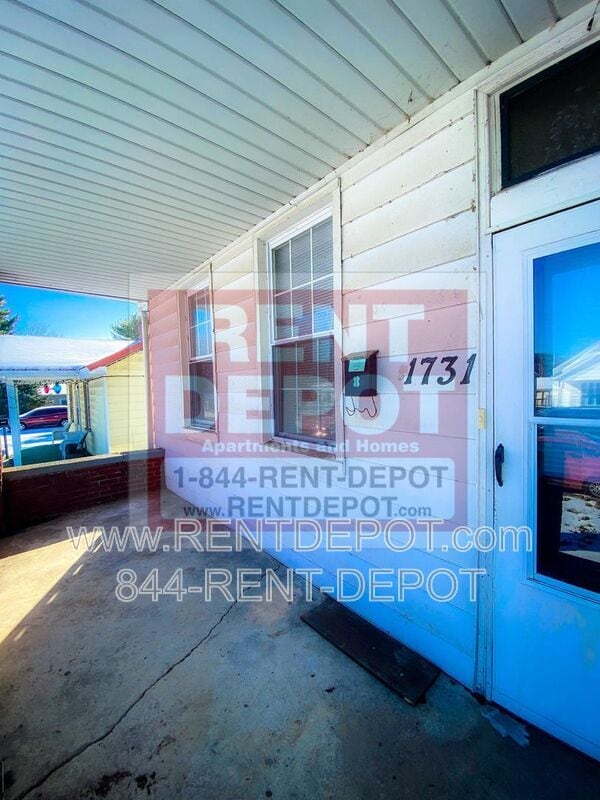 Building Photo - 1731 S Kerth Ave