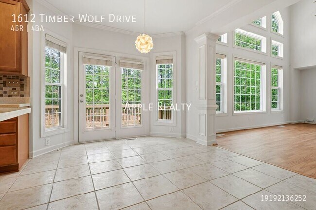 Building Photo - 1612 Timber Wolf Dr
