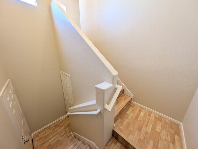 Foto del edificio - 10280 Gilmore Canyon Ct