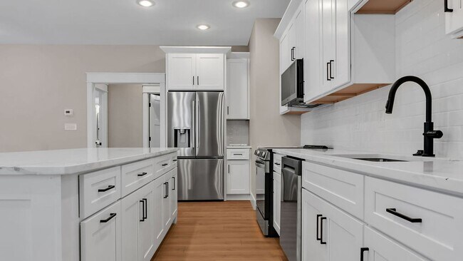 Foto del edificio - 314 N Jefferson St