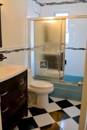 Foto del edificio - 30th Avenue | Crescent Street | 3/1.5