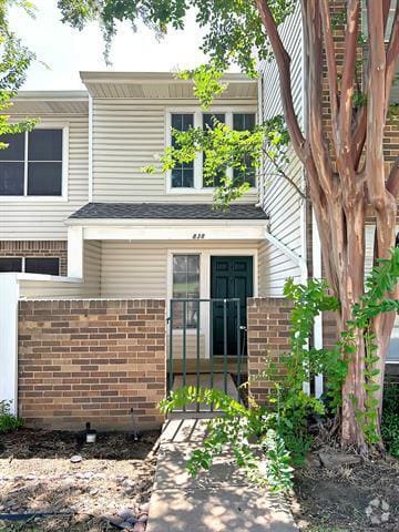Building Photo - 838 Creekside Dr