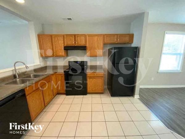 Foto del edificio - 405 Verbena Ave