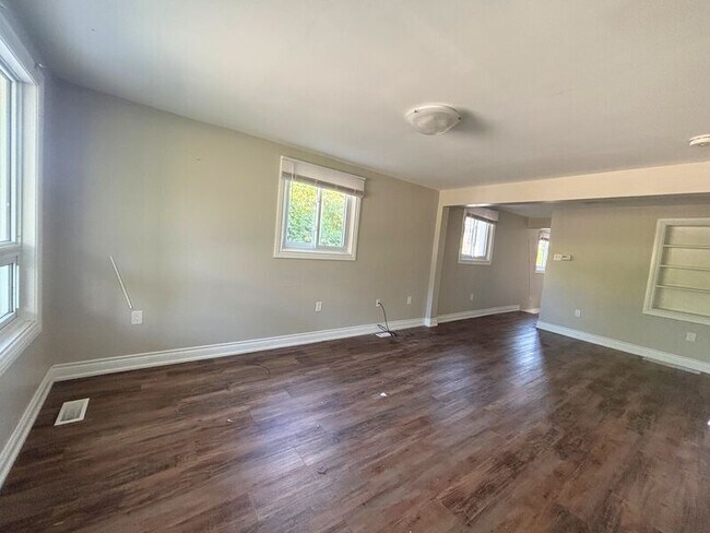 Photo du bâtiment - 20 Fair Ave