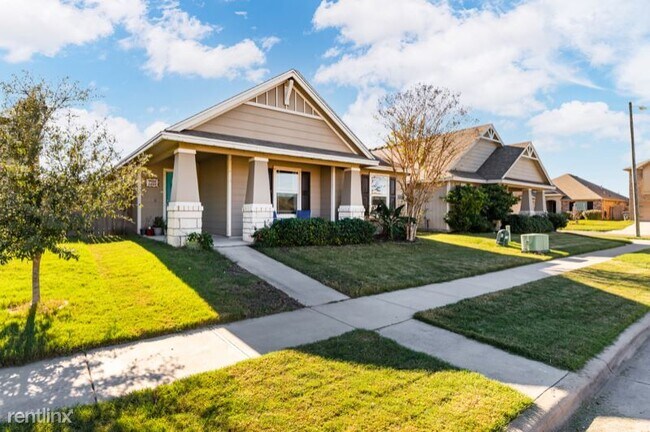 Building Photo - 3 br, 2 bath House - 7205 Nuss Dr