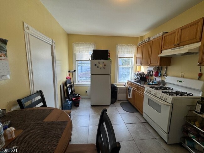 Foto del edificio - 712 E 27th St